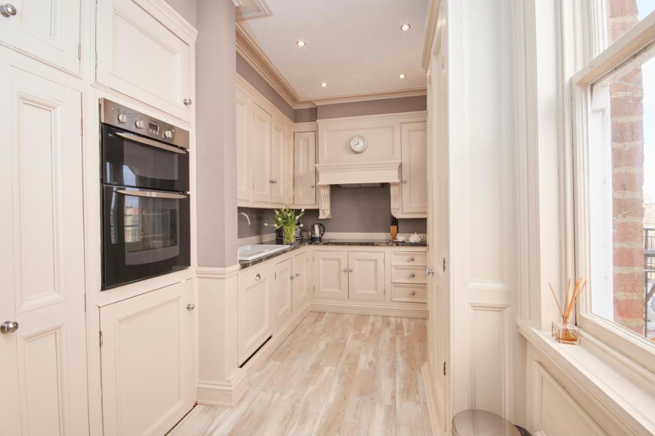 Apartmán The Stunning French Boudoir Of Harrogate Exteriér fotografie